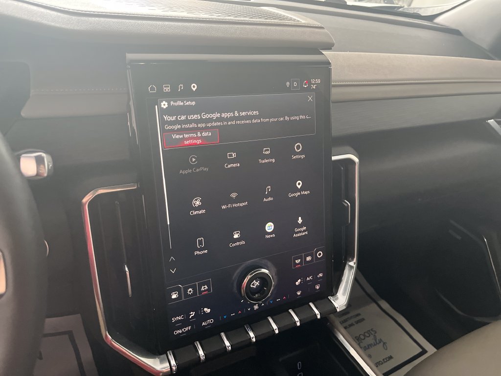 Used 2026 White GMC Elevation image 19