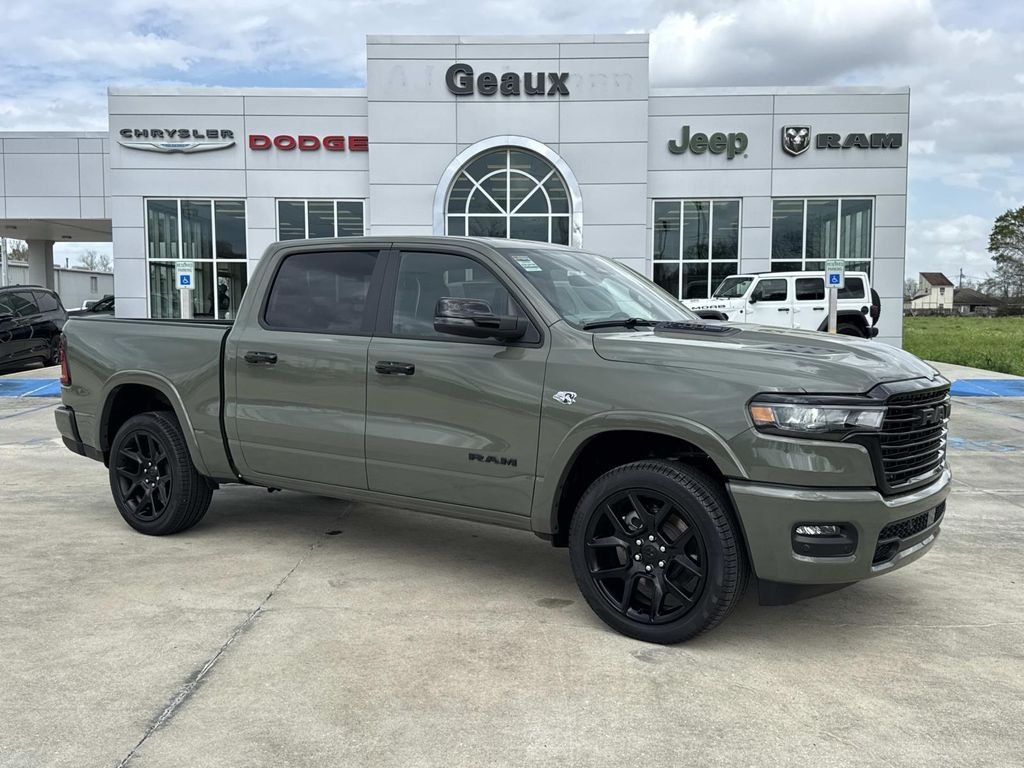 2026 RAM 1500 Laramie Crew Cab 4WD