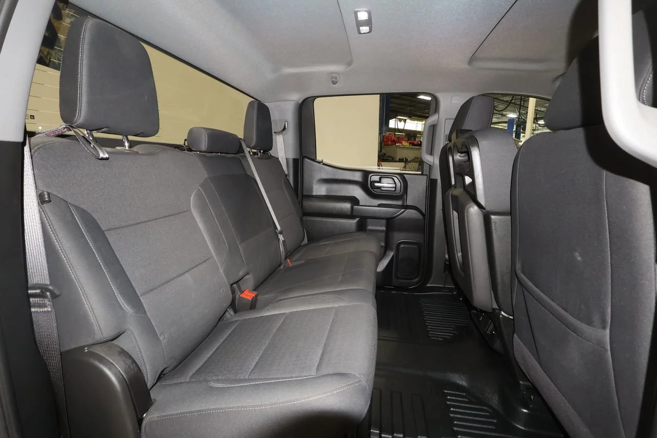 Used 2024 Onyx Black GMC Pro image 25