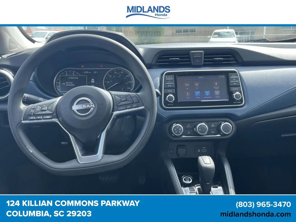 2025 Nissan Versa Sedan SV - Photo 11