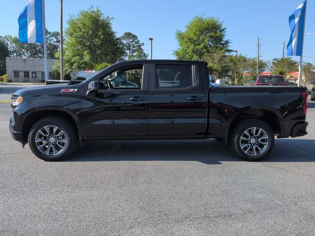 Used 2023 Black Chevrolet RST image 6
