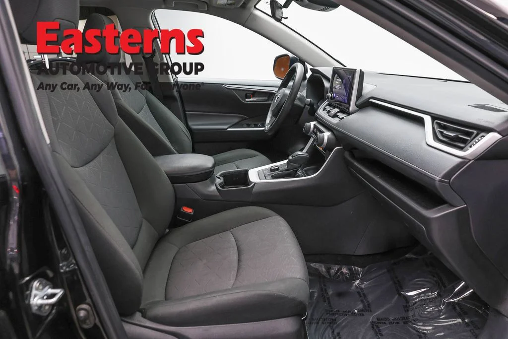 Used 2023 Black Toyota XLE image 22