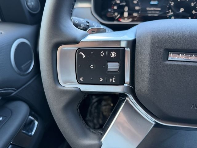 New 2026 Sedona Red Land Rover Gemini Edition image 22