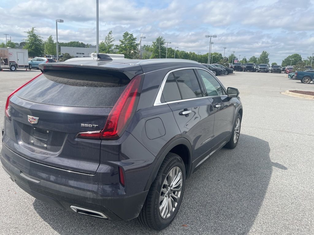 Used 2025 Black Cadillac Premium Luxury image 5