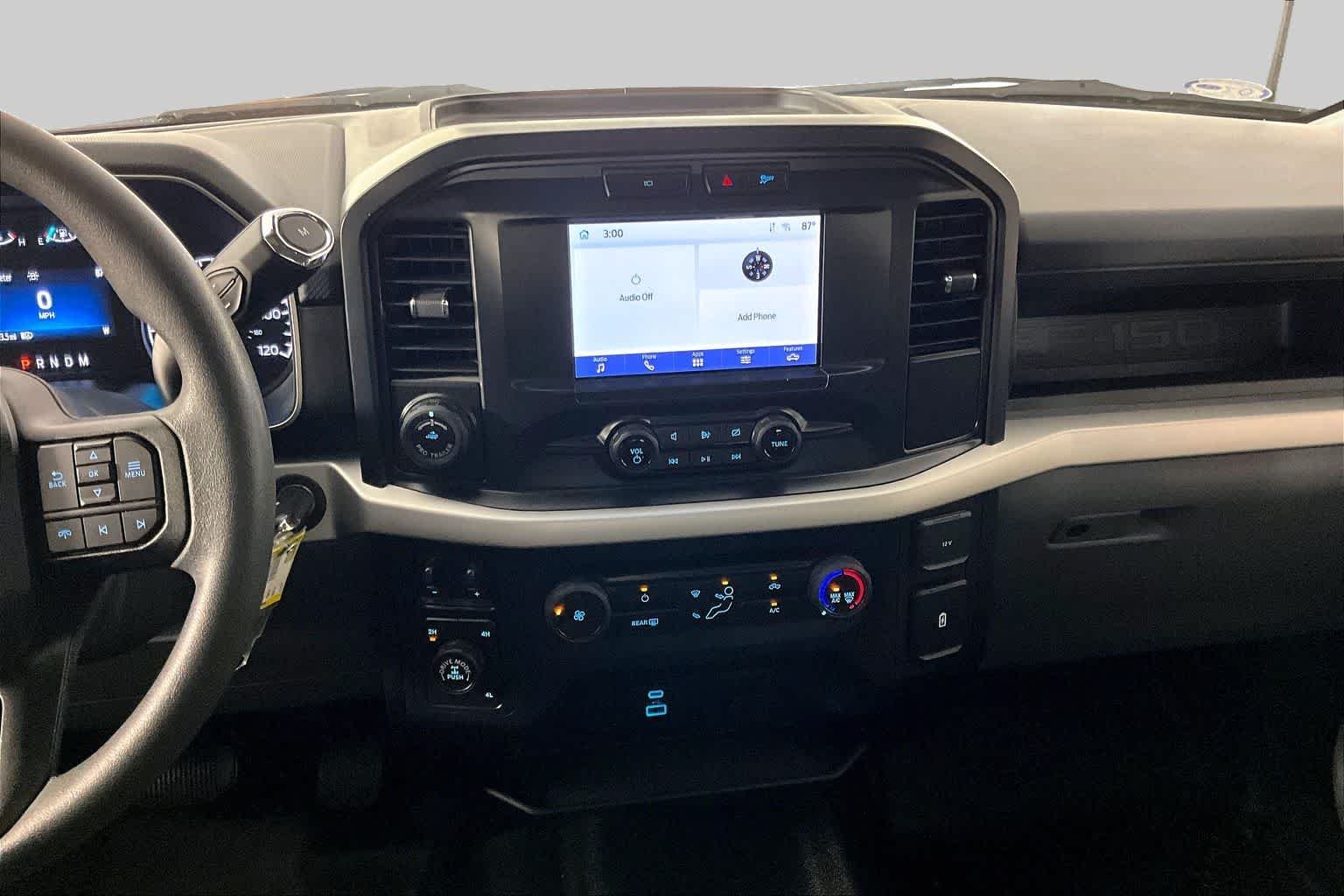Used 2022 Oxford White Ford XL image 20