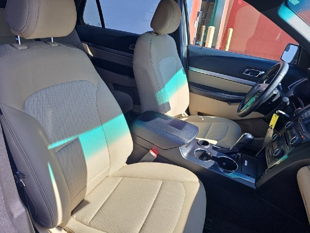 Used 2016 White Ford Base image 43