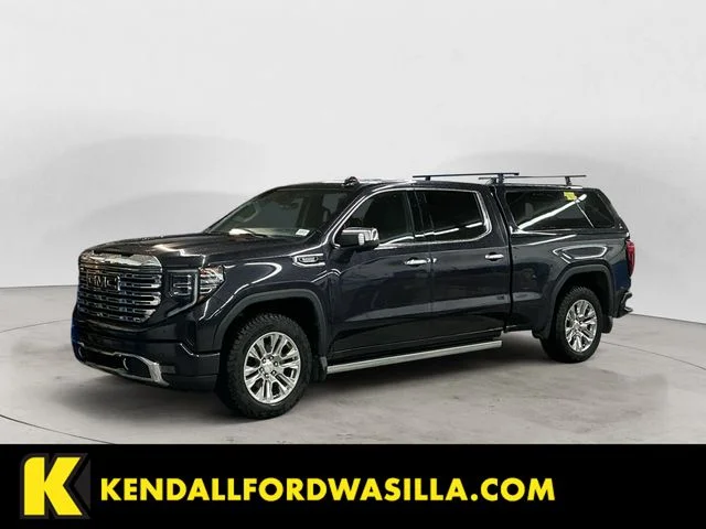 2023 GMC Sierra 4WD Crew Cab Short Box Denali's photo