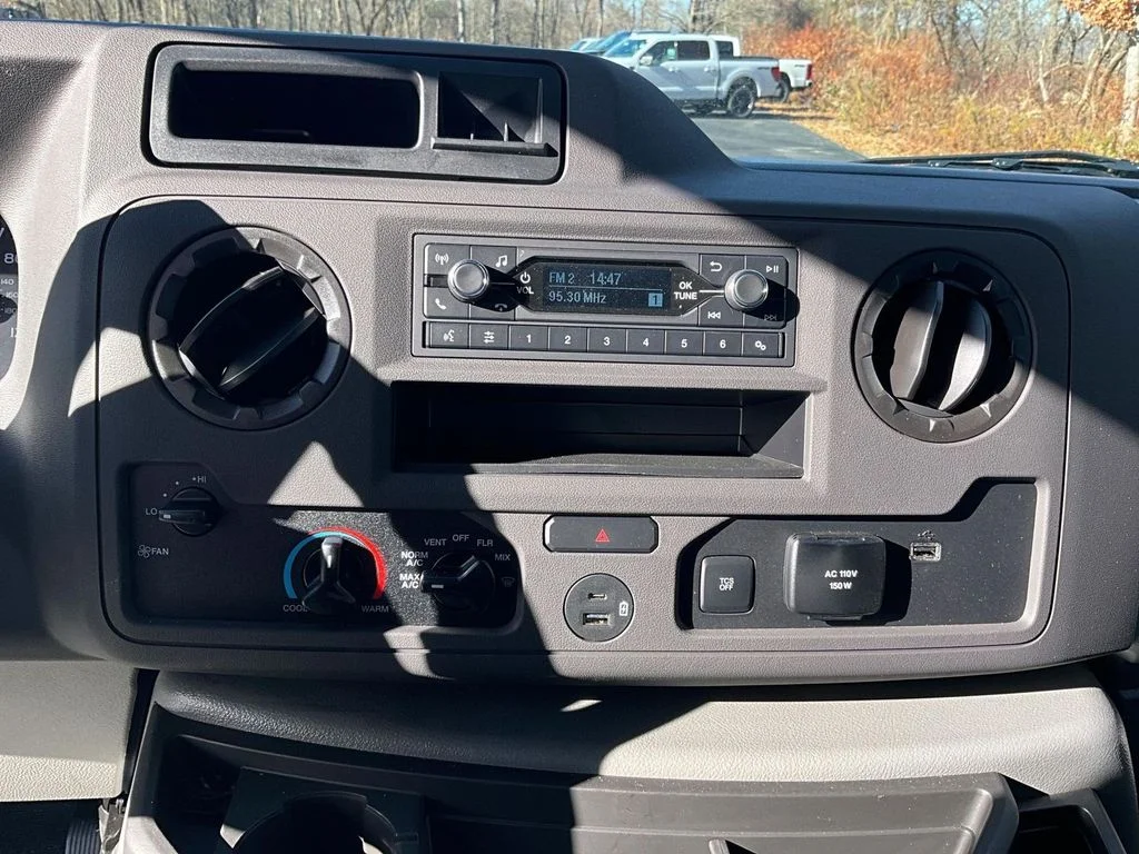 2026 Ford E-Series Cutaway Base - Photo 19