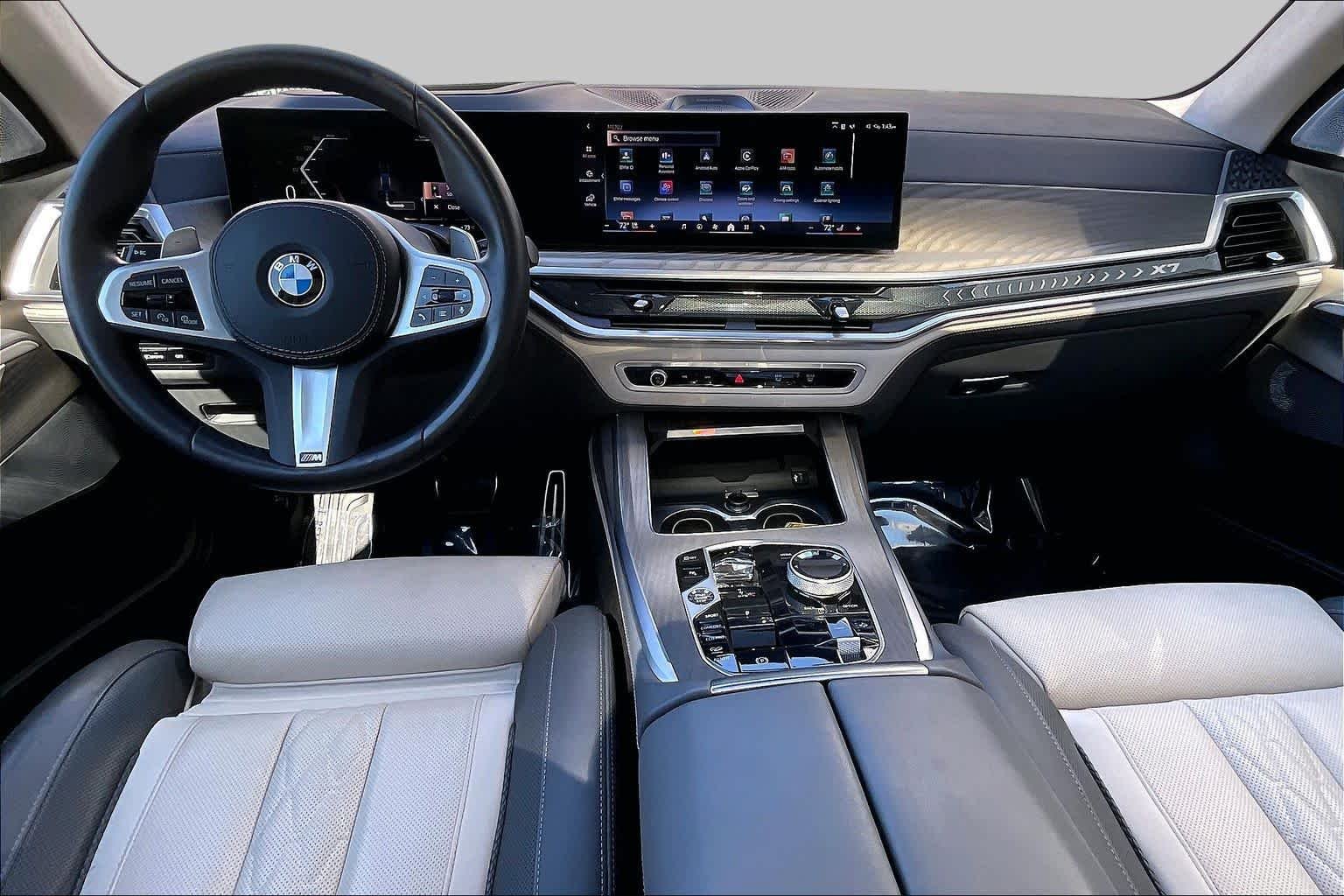 Used 2026 Santorini Blue BMW xDrive40i image 15