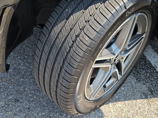 Used 2023  Mercedes-Benz GLE 450 image 26