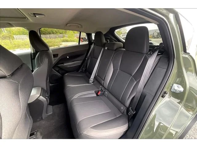 New 2026 ALPINE GREEN Subaru Premium image 22