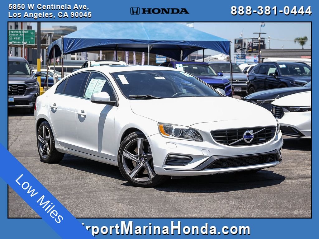 Used 2015 Crystal White Pearl Volvo T6 R-Design image 1
