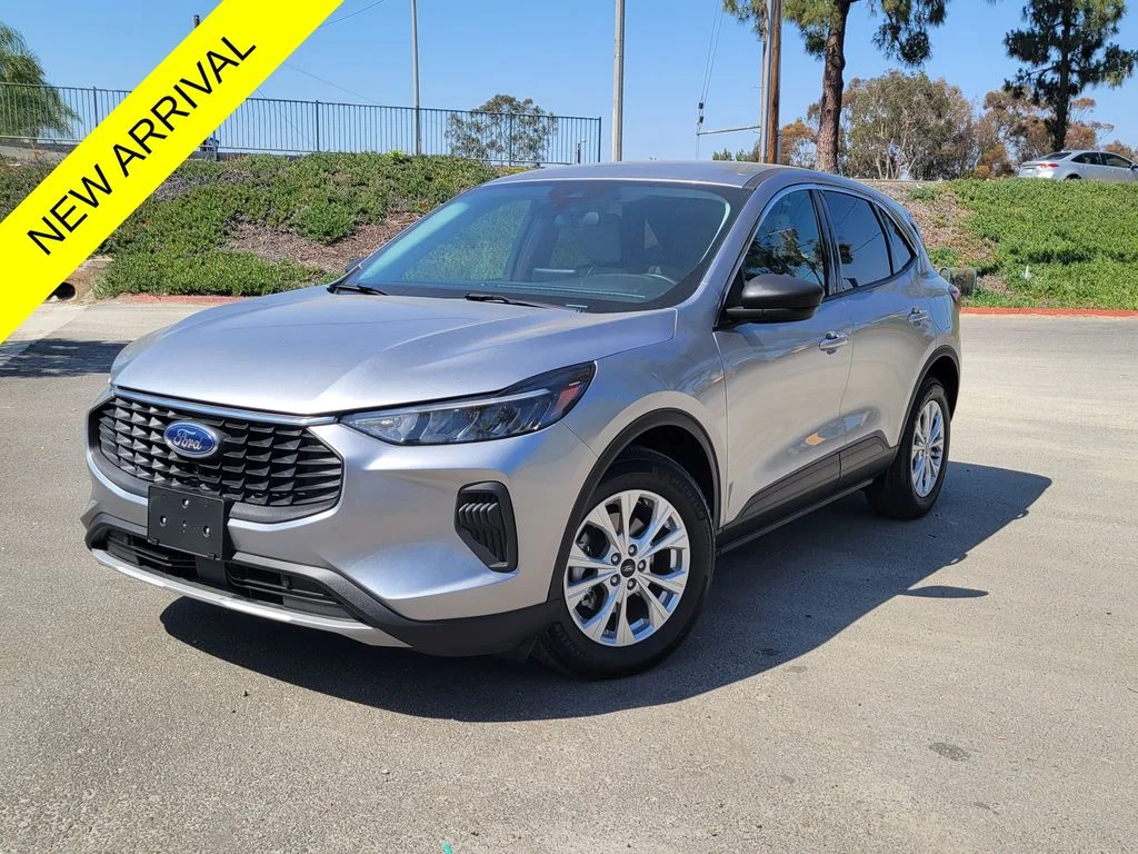 2023 Ford Escape Active FWD's photo