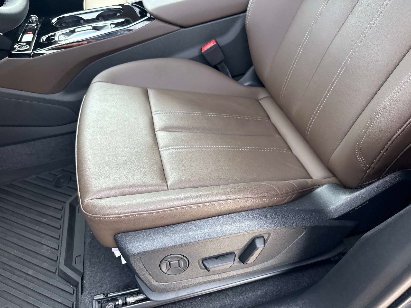 Used 2025 Magnet Gray Audi Premium image 19