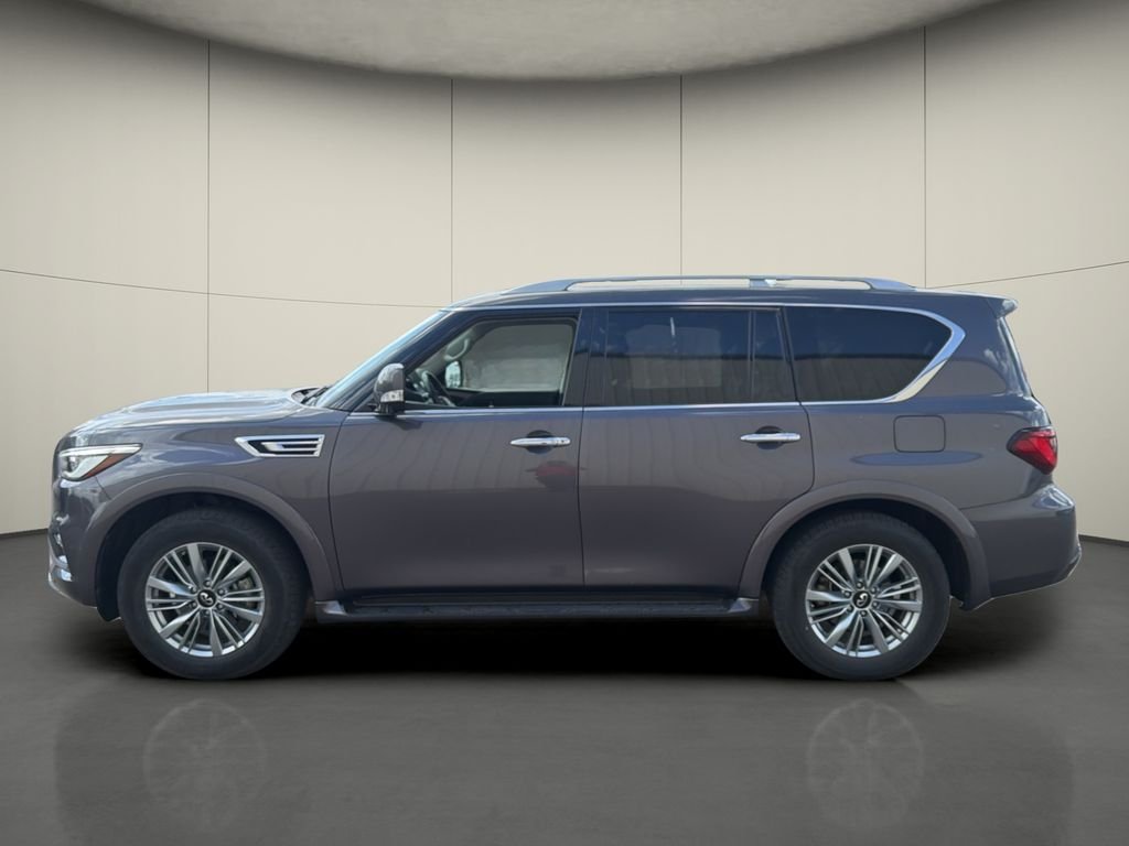 Used 2024 Gray INFINITI LUXE image 4