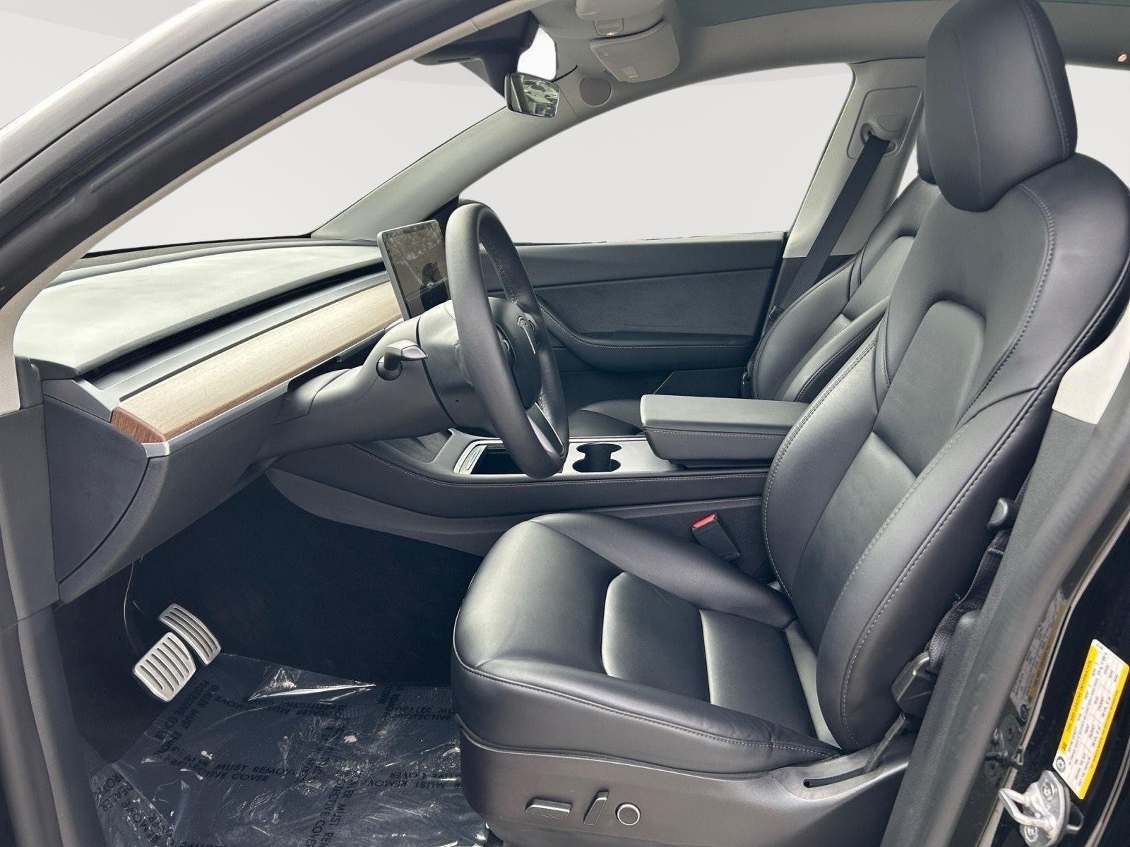 Used 2022 Tesla Model Y Performance with VIN 7SAYGDEFXNF467909 for sale in La Vista, NE