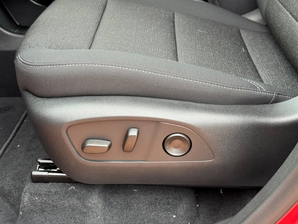 2026 Chevrolet Traverse LT - Photo 11