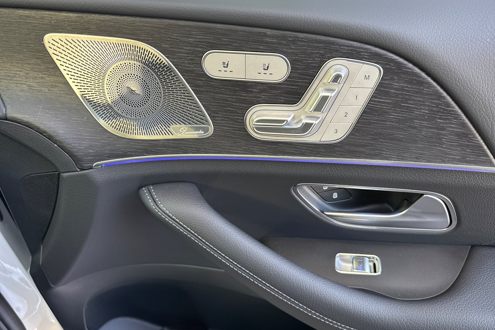 New 2026 Polar White Mercedes-Benz GLS 450 image 34