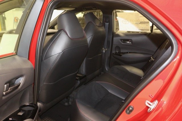 New 2026 Supersonic Red <sup>1</sup> Toyota  Premium Plus DAT image 5