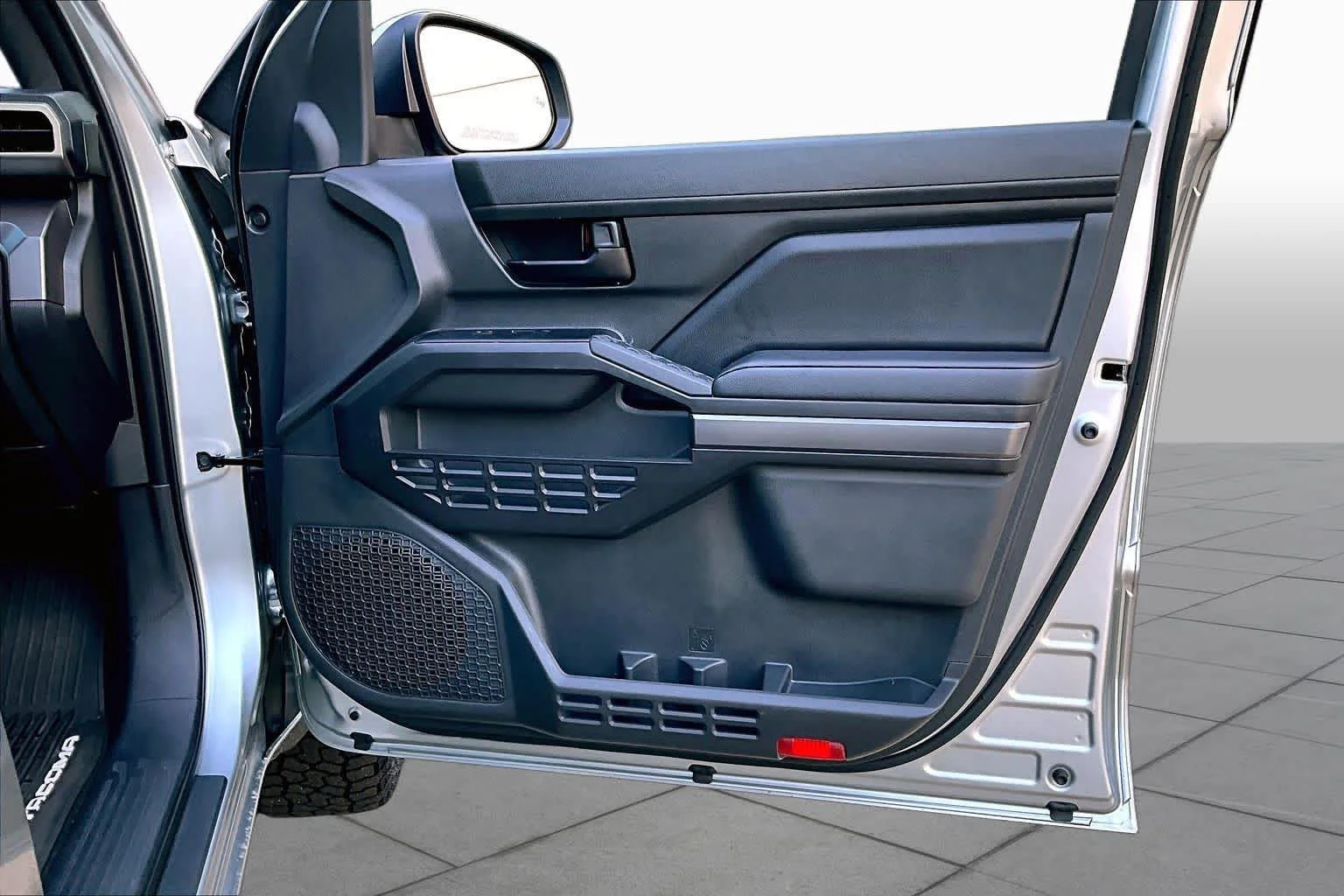 Used 2025 Celestial Silver Metallic Toyota SR5 image 23