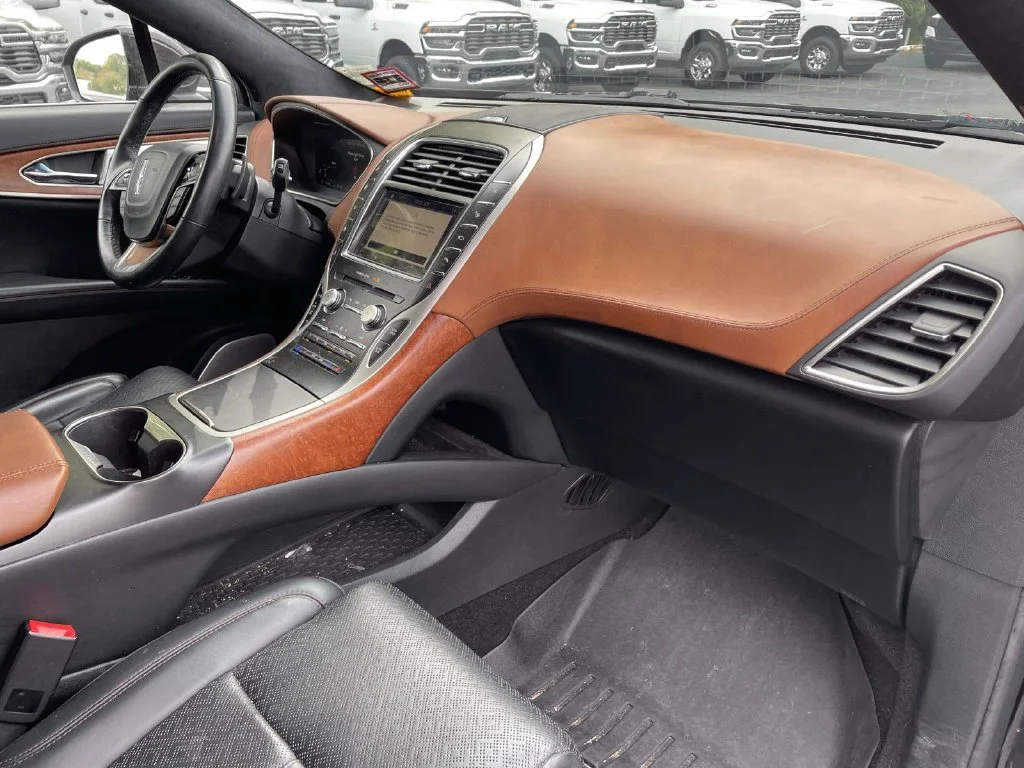 Used 2019 Black Lincoln Black Label image 10