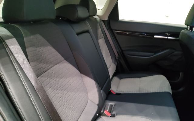 Used 2023 Black Kia S image 20