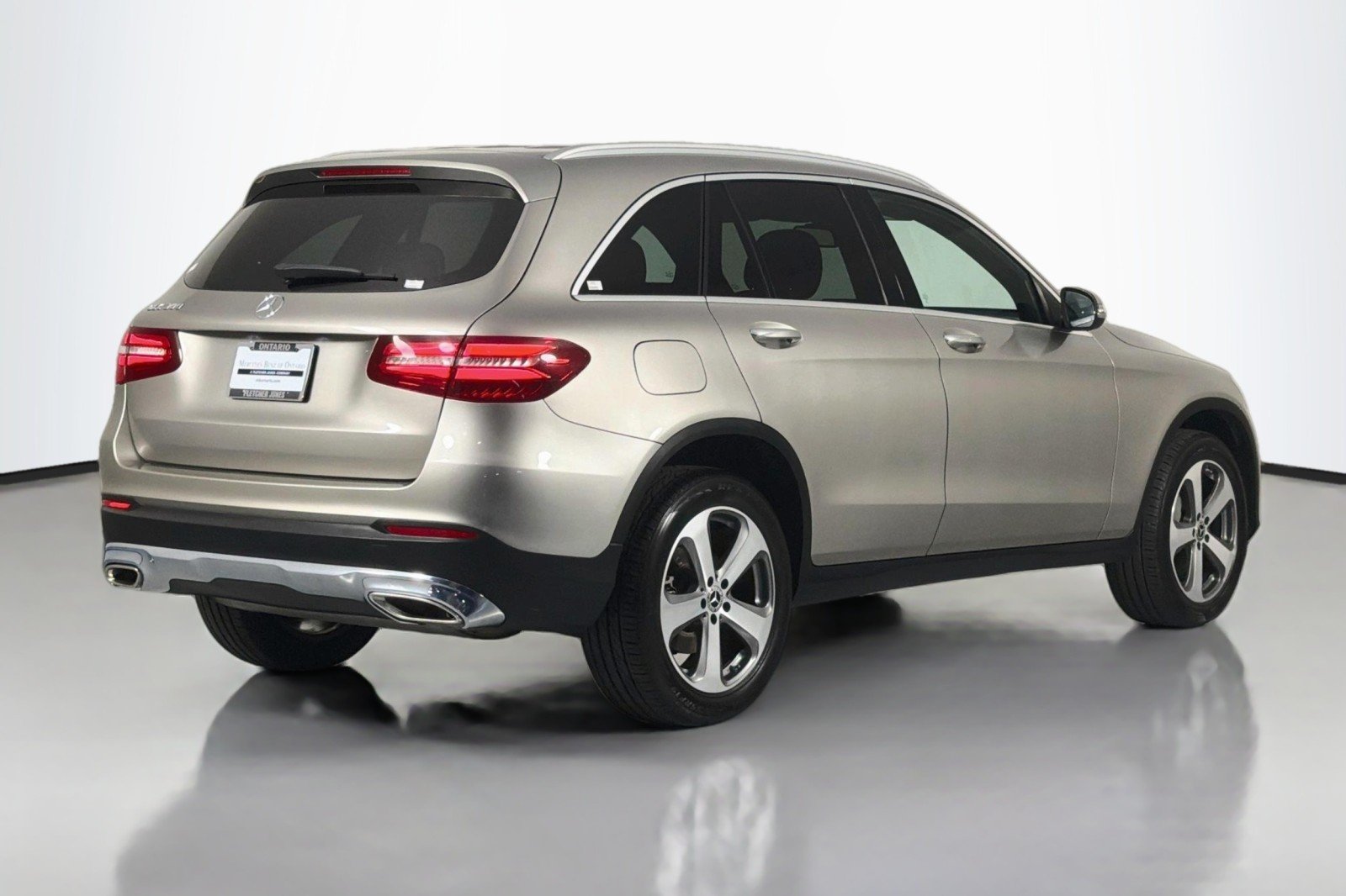 Used 2019 Mojave Silver Metallic Mercedes-Benz 300 image 11