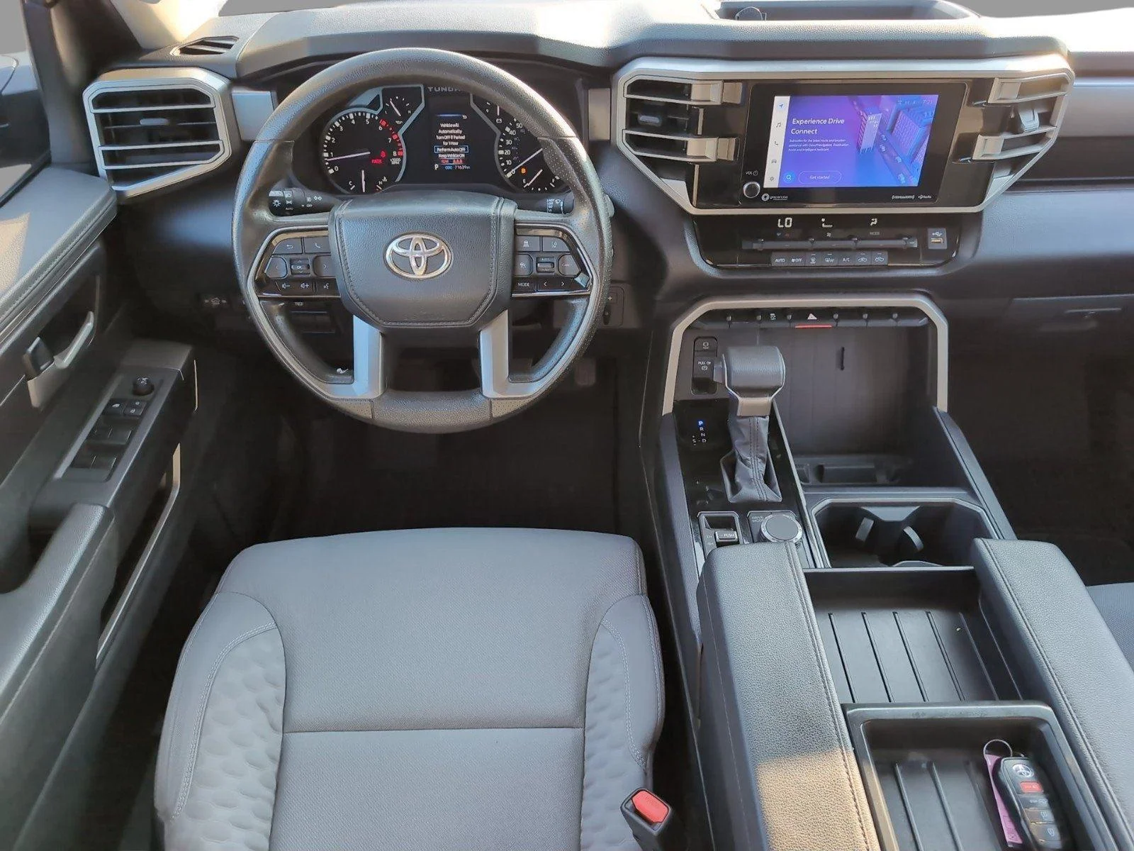 Used 2022 Midnight Black Metallic Toyota SR5 image 34