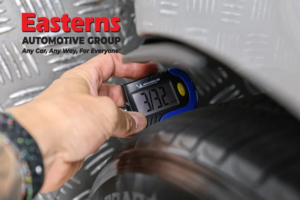 Used 2022 Silver Nissan SV image 26