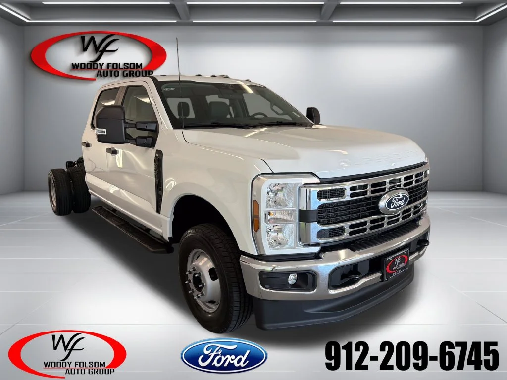 New 2027 White Ford XL image 1