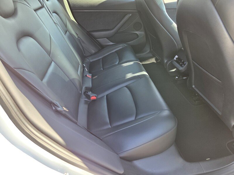 Used 2023  Tesla Performance image 19