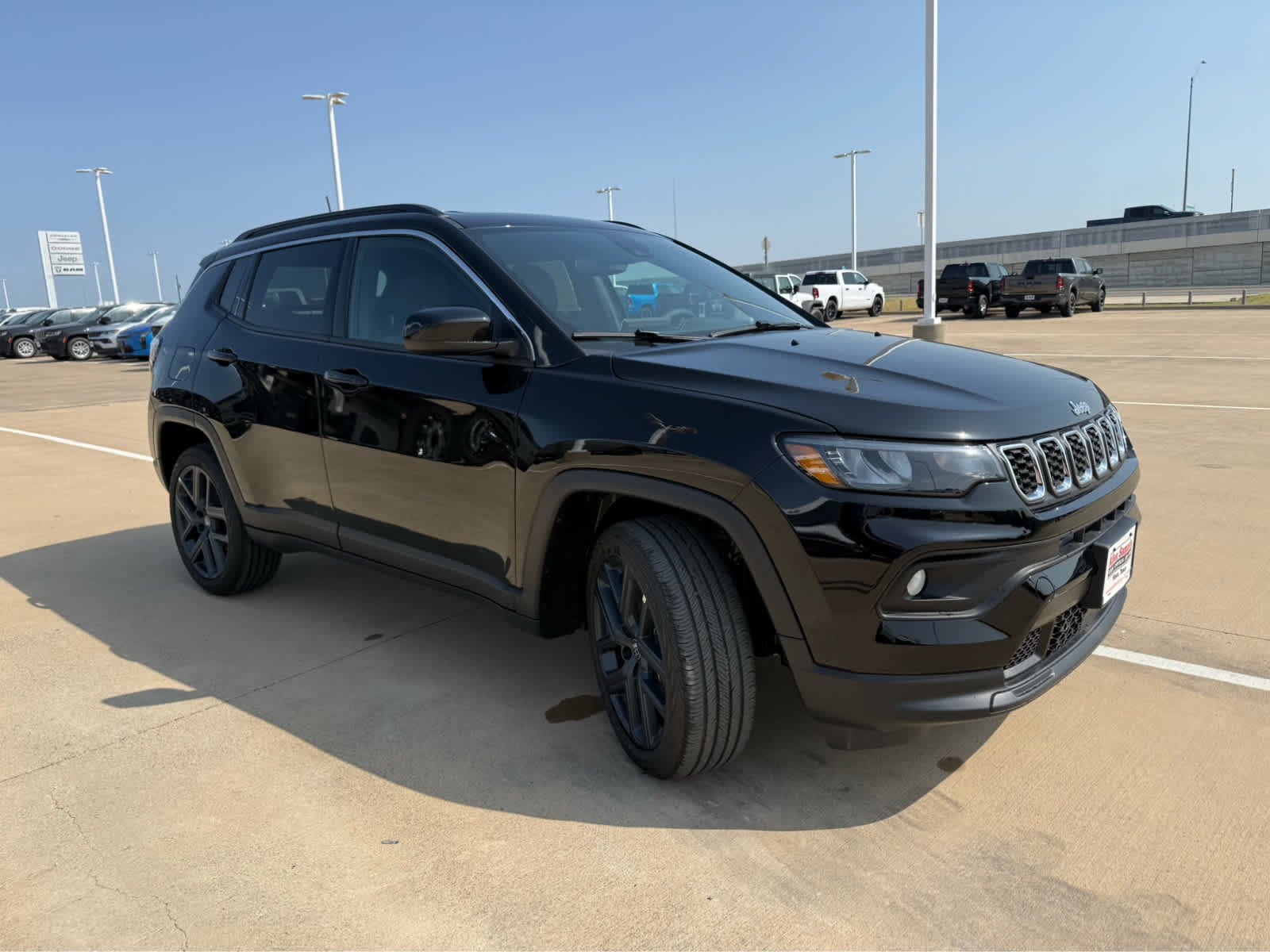 New 2026 Diamond Black Crystal Pearlcoat Jeep 85th Anniversary image 4