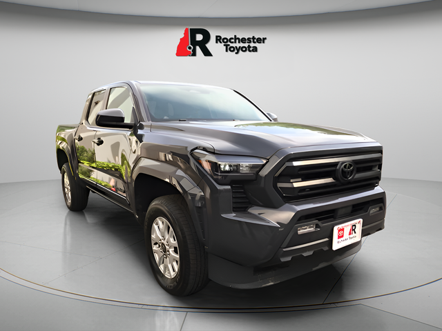 Certified Used 2025  Toyota SR5 image 1