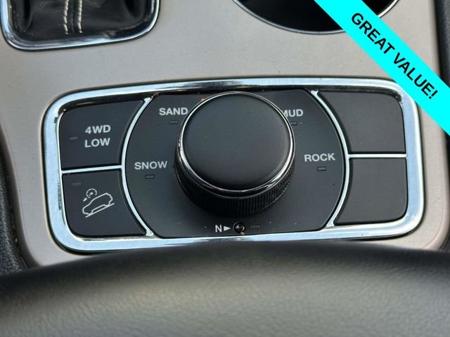 Used 2017 Red Jeep Limited image 21