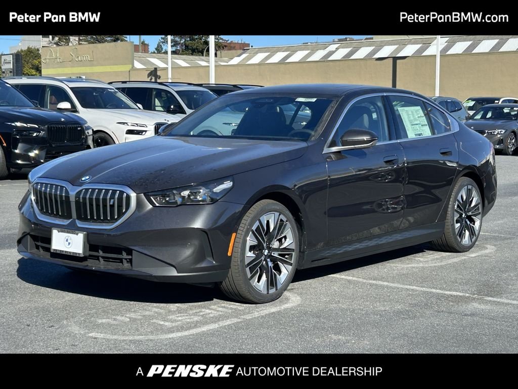 New 2027 Dark Graphite Metallic BMW eDrive40 image 1