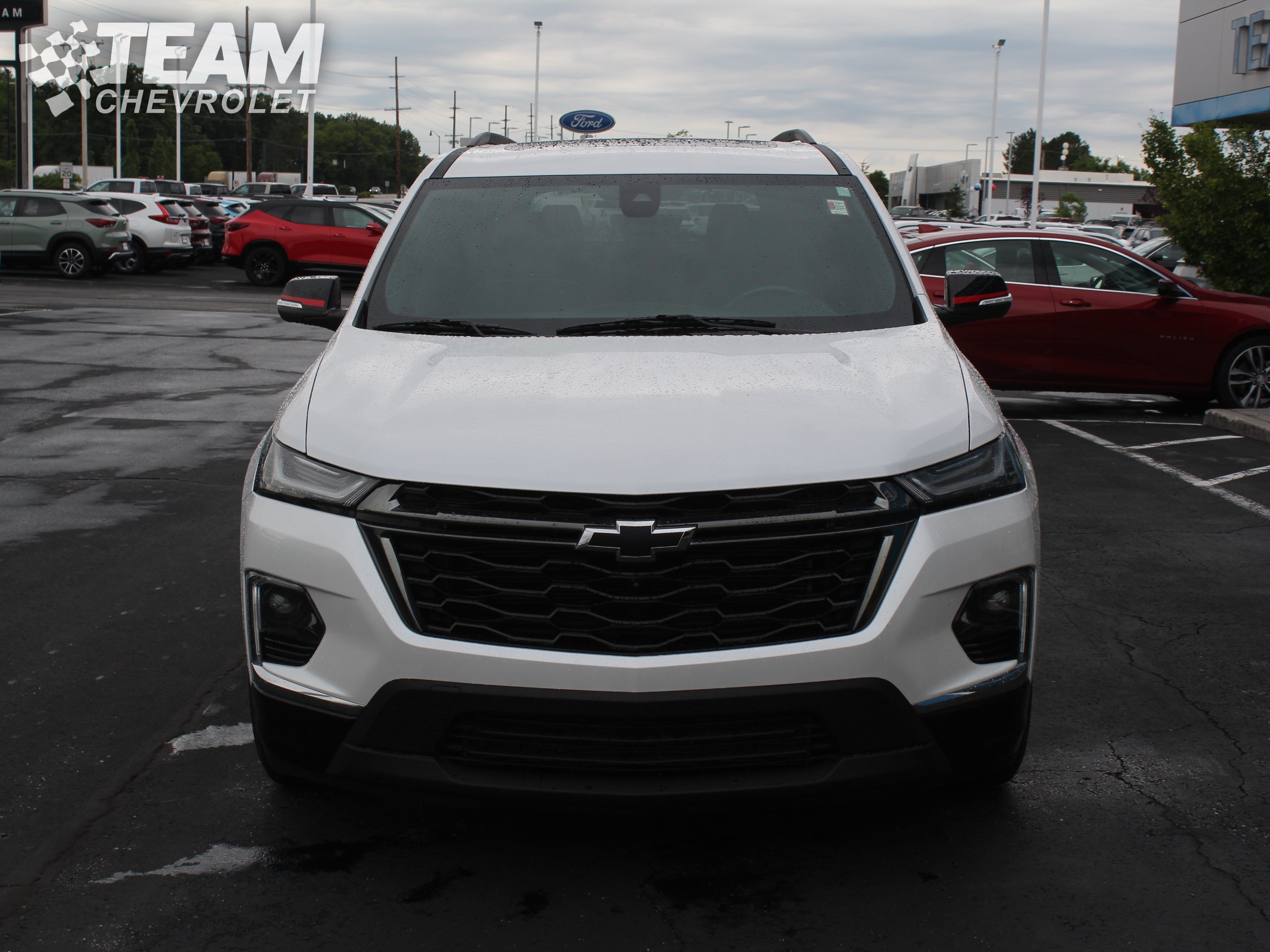 Used 2022 Iridescent Pearl Tricoat Chevrolet Premier image 9