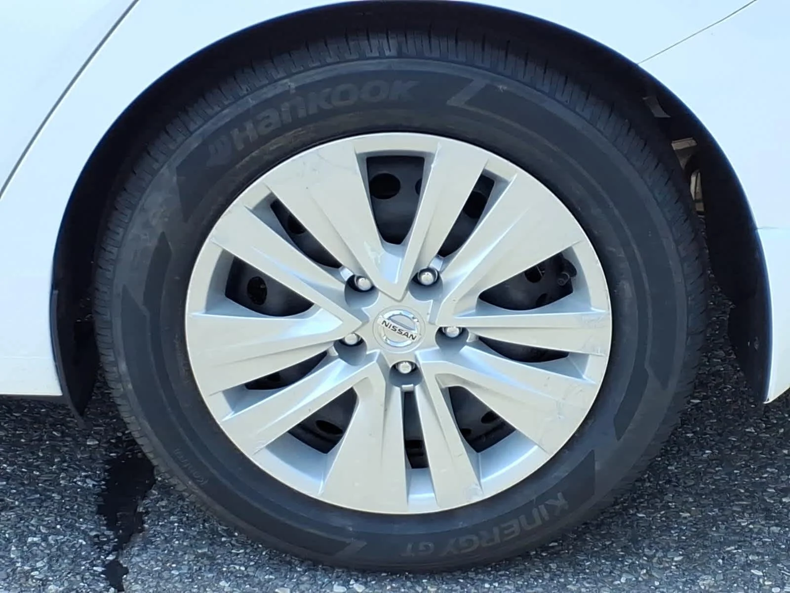 Certified Used 2023 Fresh Powder Nissan S image 9