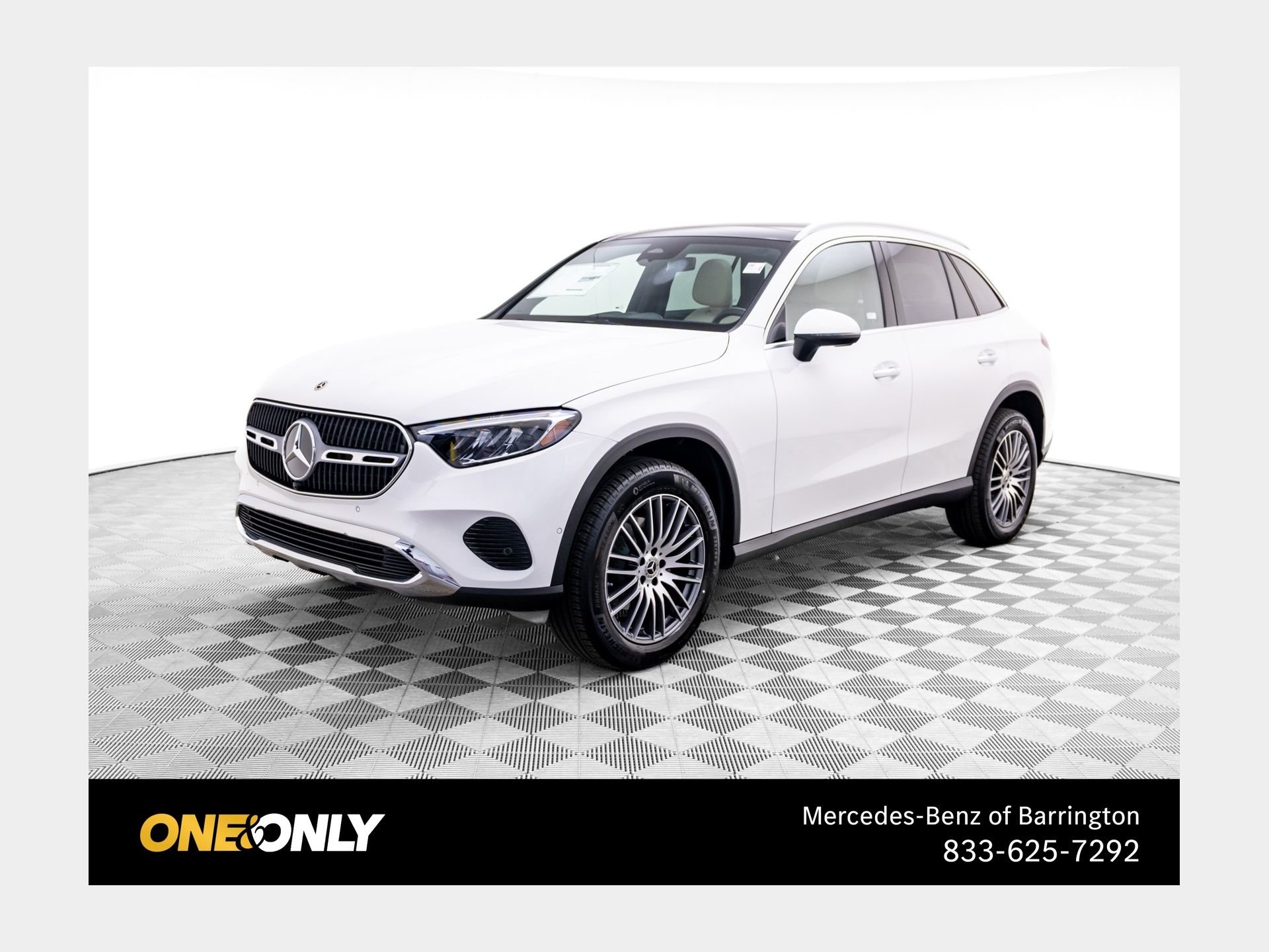 New 2026 White Mercedes-Benz GLC 300 image 1
