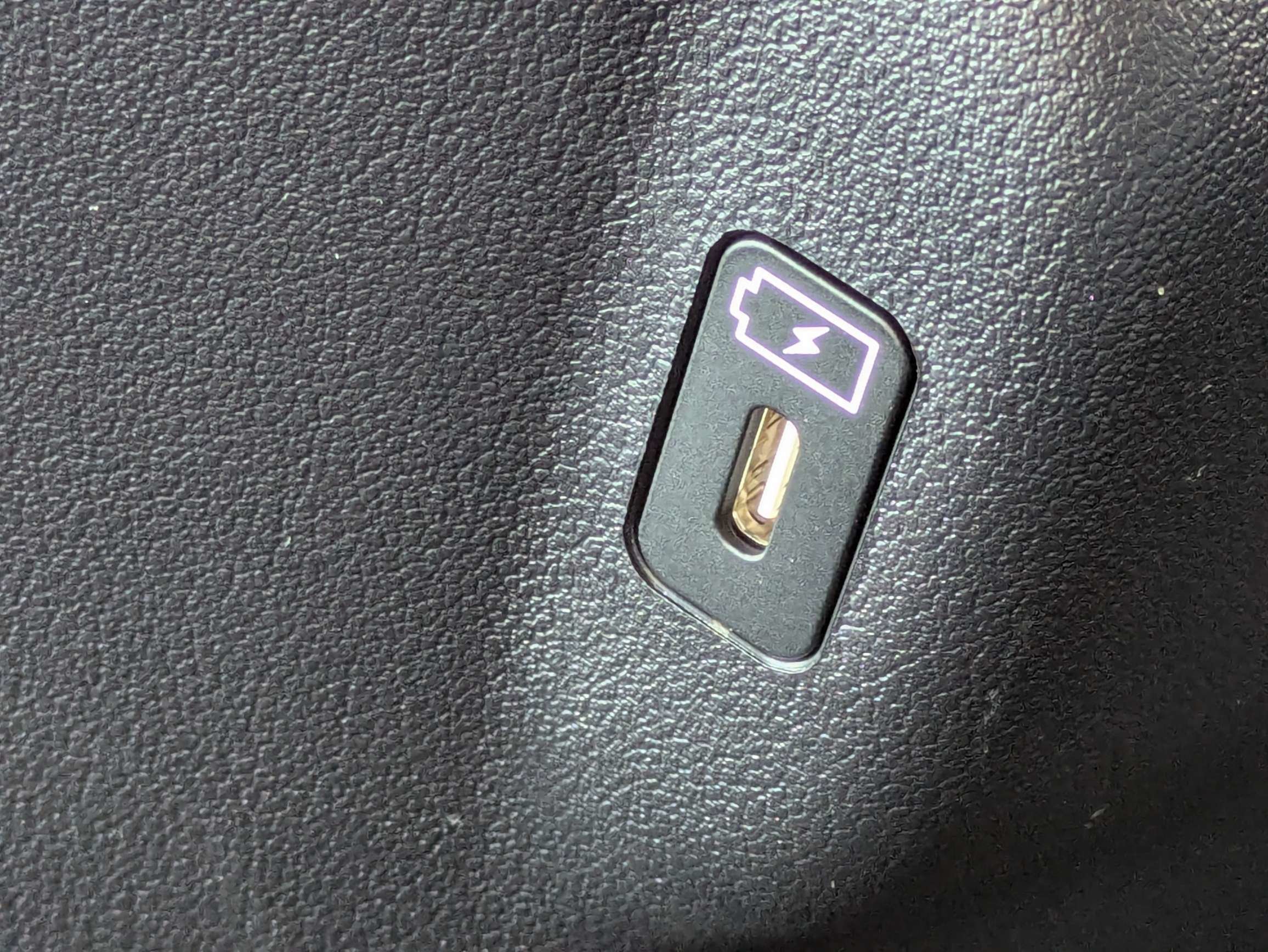 New 2027 Terrain Brown Kia X-Line EX image 23