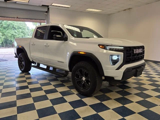Used 2024 White GMC Elevation image 1