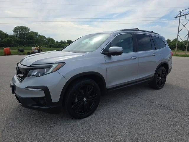 2021 Honda Pilot SE AWD's photo