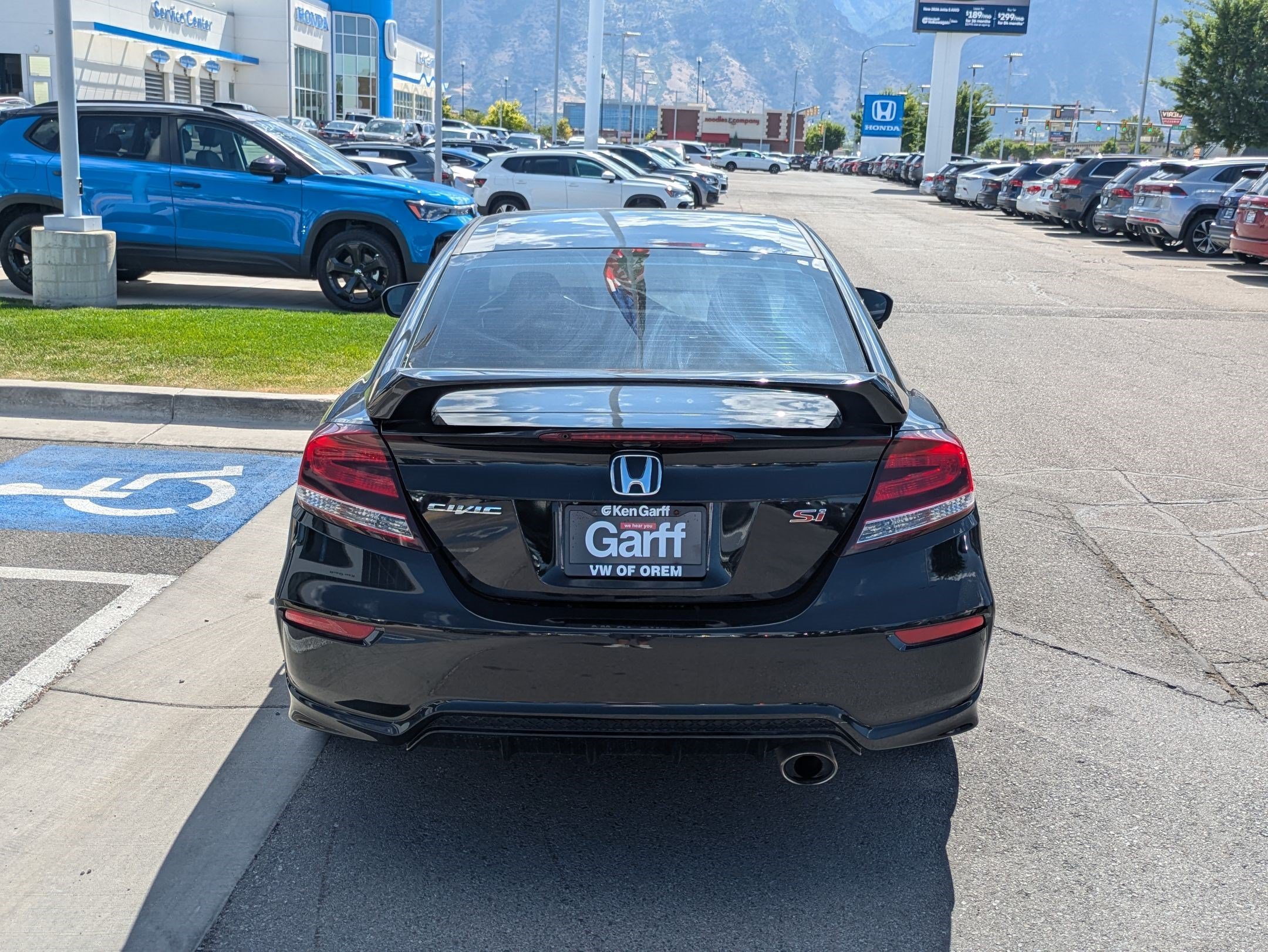 Used 2015 Crystal Black Pearl Honda Si image 4