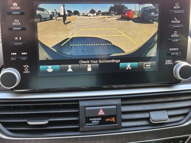 Used 2019 Crystal Black Pearl Honda Touring image 16