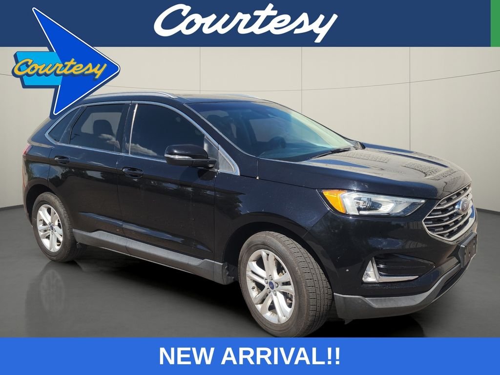 Used 2019 Black Ford SEL image 1