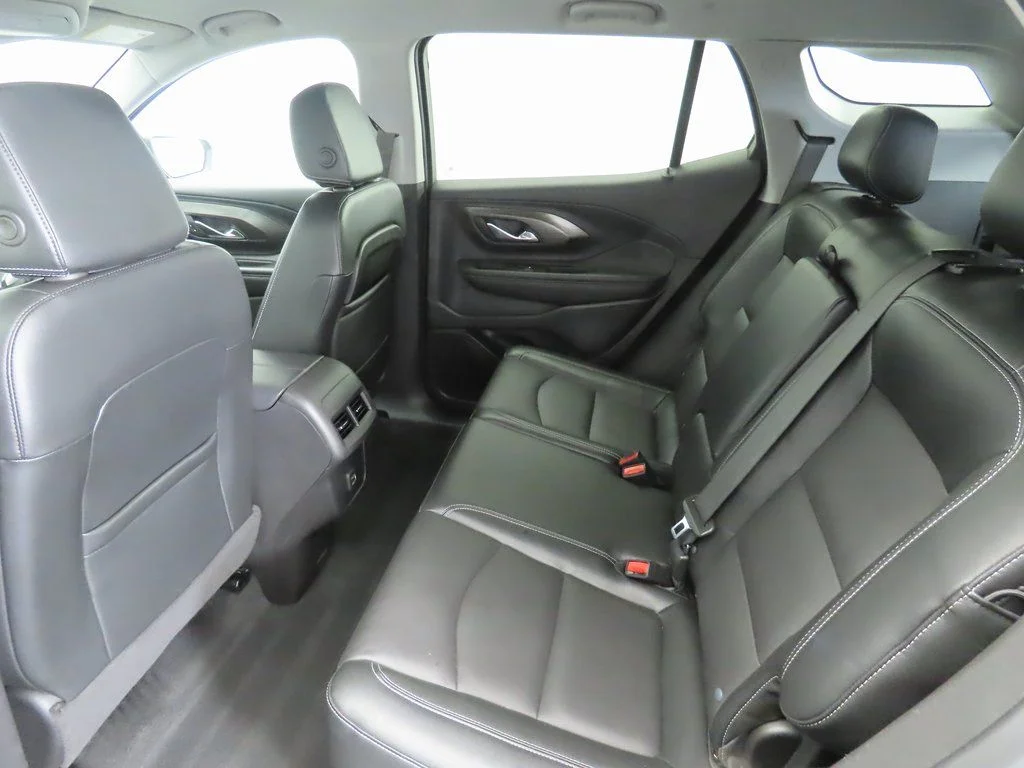 Used 2023 Black GMC SLT image 19