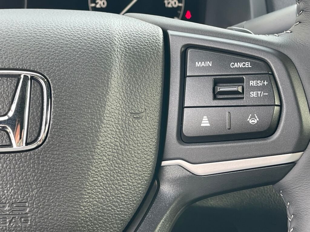 New 2026 Radiant Red Metallic II Honda RTL image 17