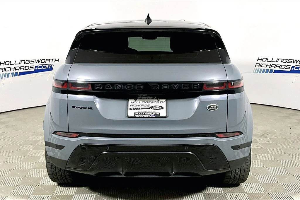 Used 2023 Nolita Grey Land Rover SE image 4