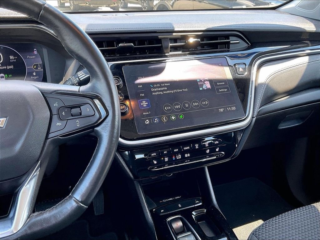 Used 2023 White Chevrolet LT image 18