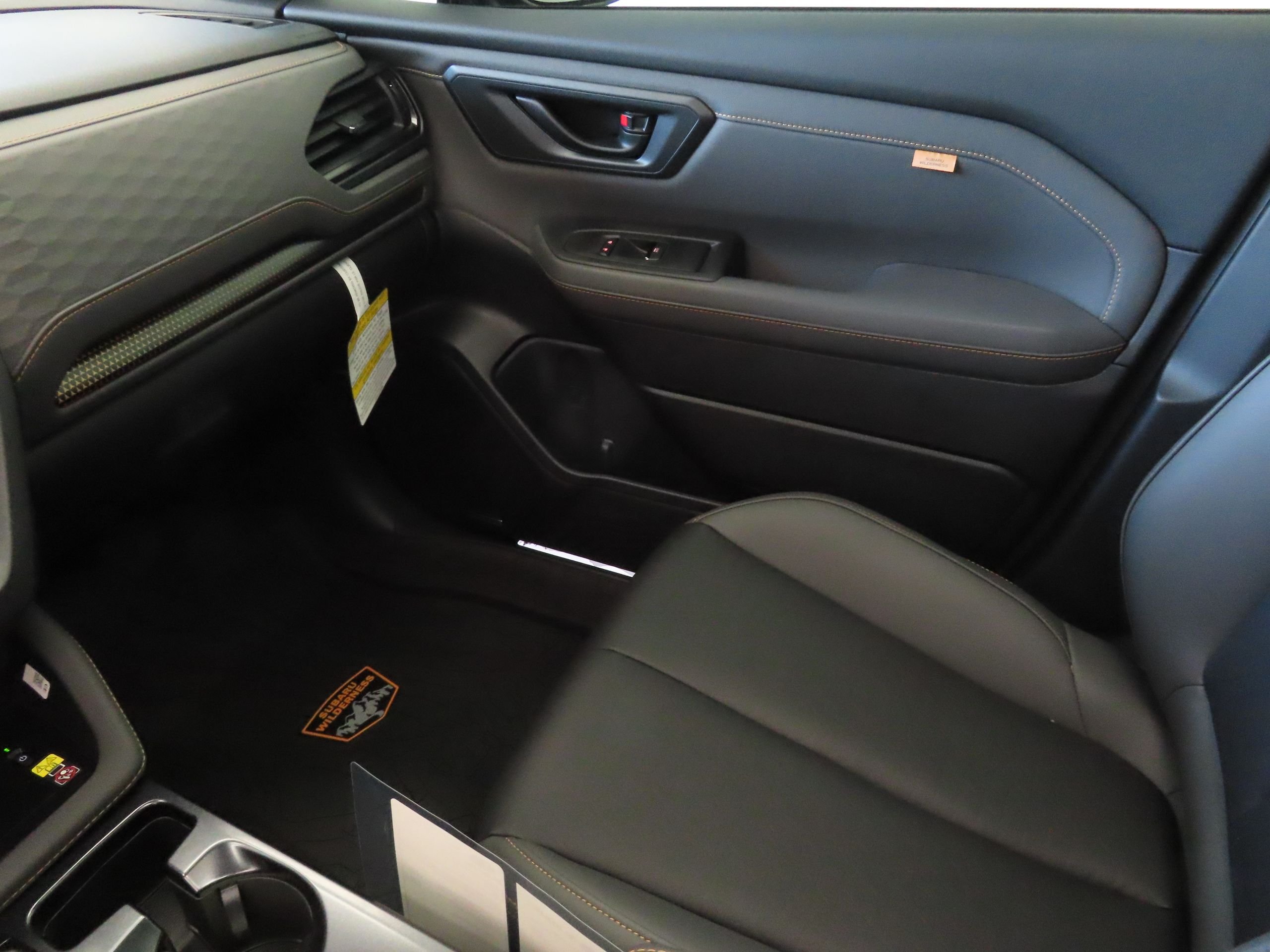 New 2026 CRYSTAL BLACK SILICA Subaru Wilderness image 19