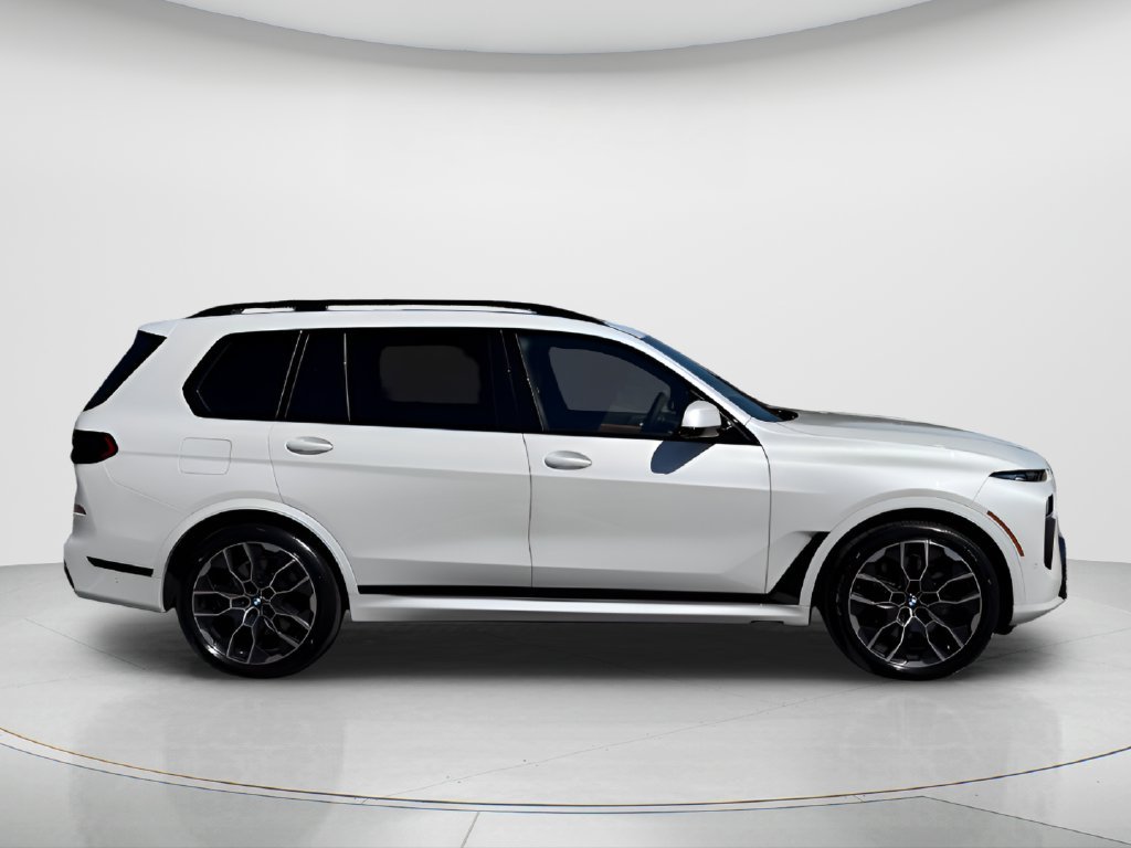 New 2027 Mineral White Metallic BMW xDrive40i image 4